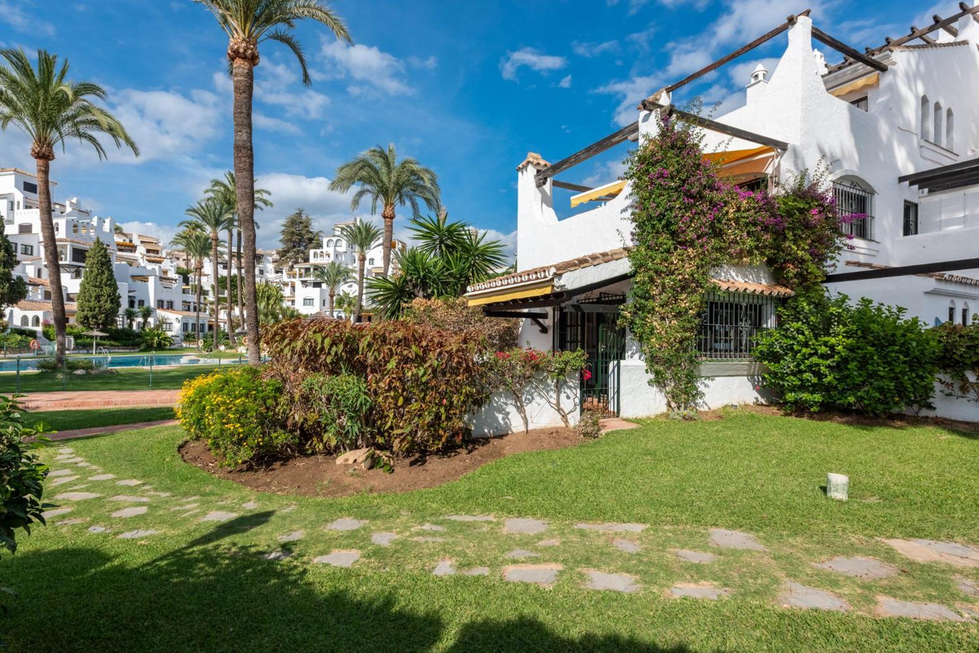Puerto Banus Cozy Aldea Blanca * Marbella